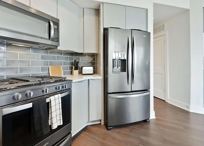 Amazing Midtown 2 Bdrm