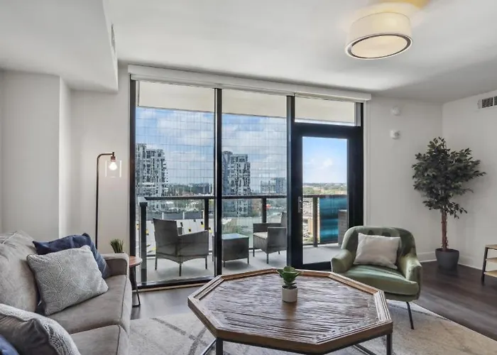 Amazing Apt In Midtown