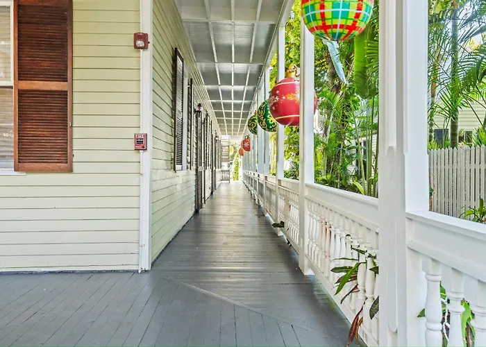Orchid Bay Condo - Pool - Old Town - Walk To Duval