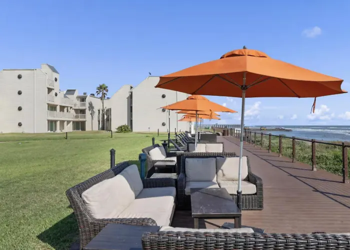Ocean Breeze Retreat 2Bed 2Bath, Heated Pool!