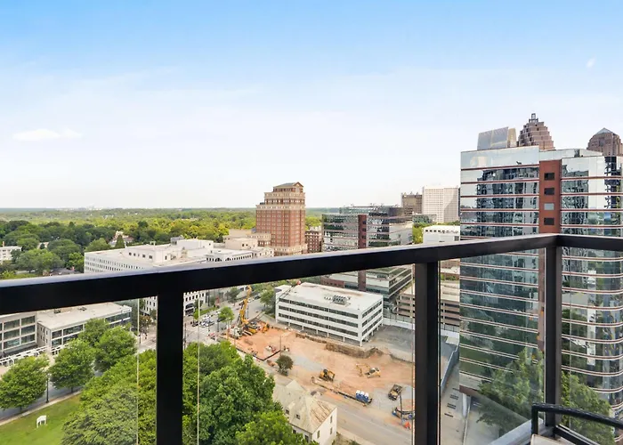 Amazing Midtown 2 Bdrm