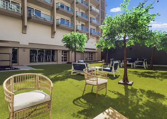 Ala Moana Condo Hotel