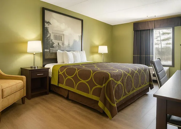 Super 8 By Wyndham Indianapolis South