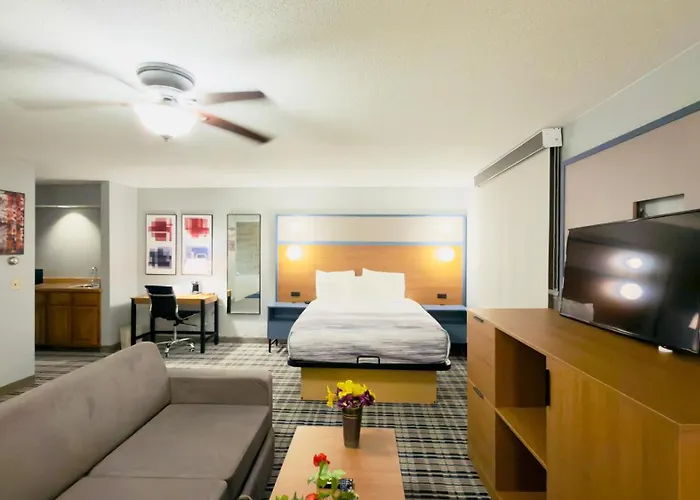 Americinn By Wyndham Lake Mills