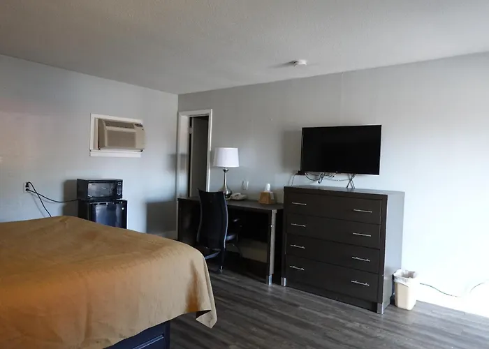 Cascades Motel - Chattanooga