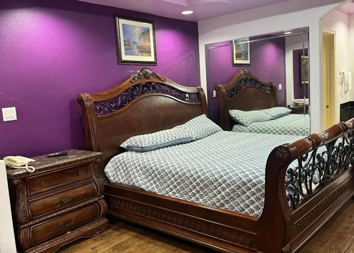 Raintree Inn And Suites
