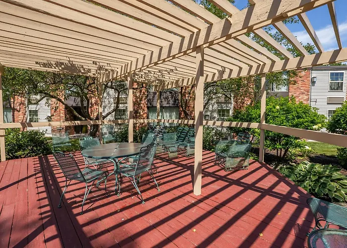 Fireside Inn & Suites Portland (Adults Only)
