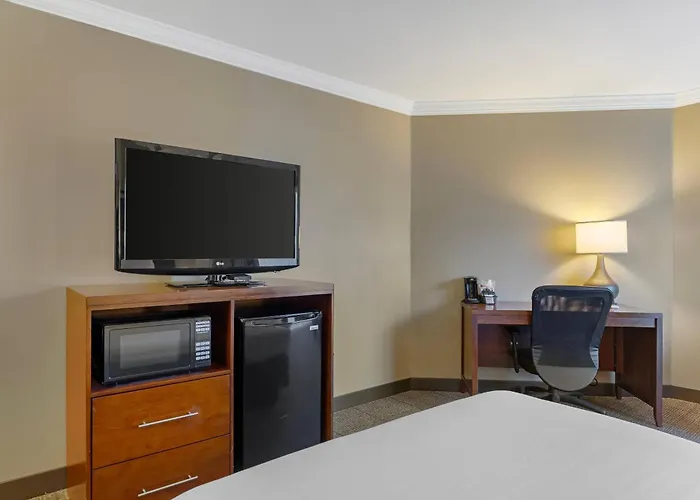 Comfort Inn & Suites Ocean Shores