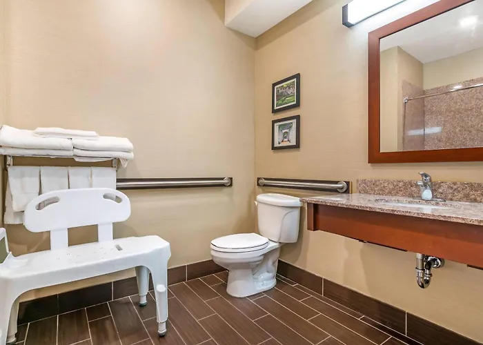 Comfort Suites - Jefferson City