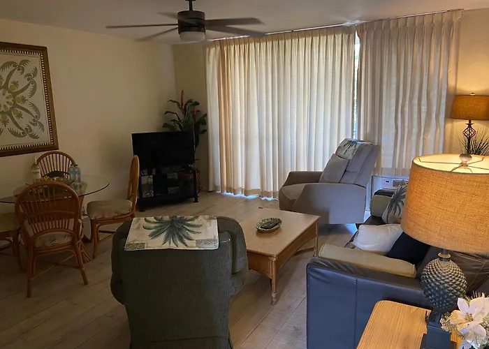 Nani Kai Hale # 204 Beachfront, Hotel District!