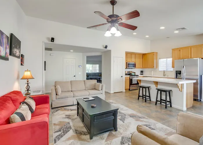 Outdoor Oasis: Coachella Valley Group Getaway!