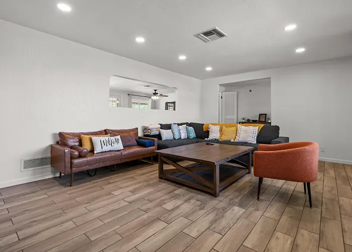 Luxe 4Br 2Bth L Pool & Grill L Central Location L Mountain View L Family Vacation L Rv Site