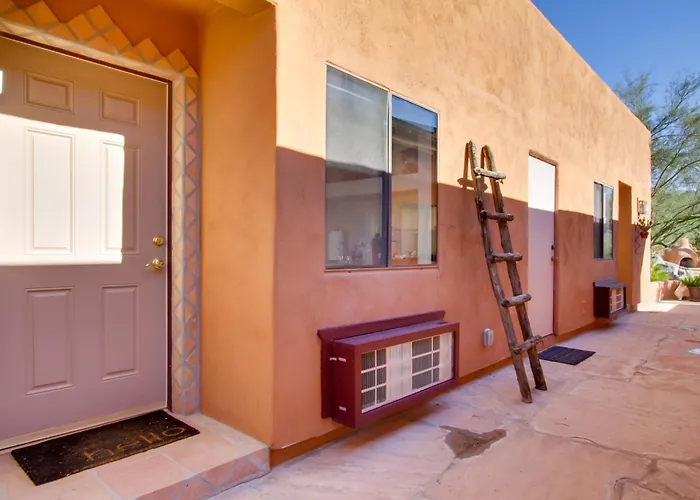 'La Paloma' - Full Circle Ranch Studio W/ Views!