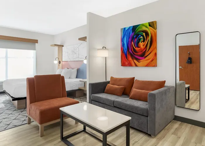 Best Western Plus Rose City Conference Center Inn