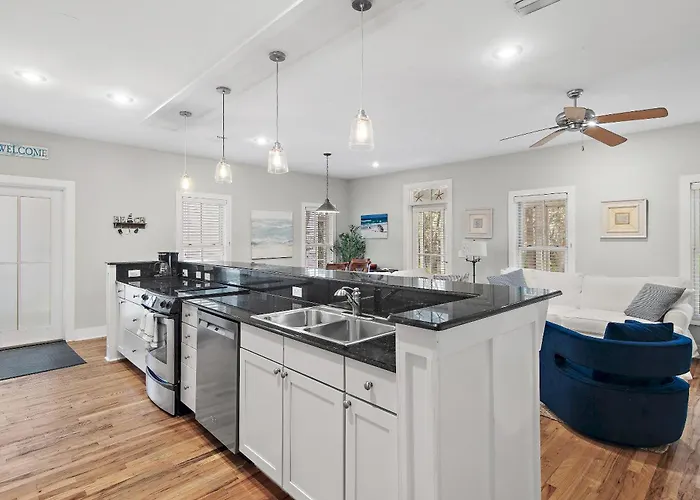 Beach Bungalow, 3 Min Walk To Beach, Golf Cart, 4 Bikes, Wagon
