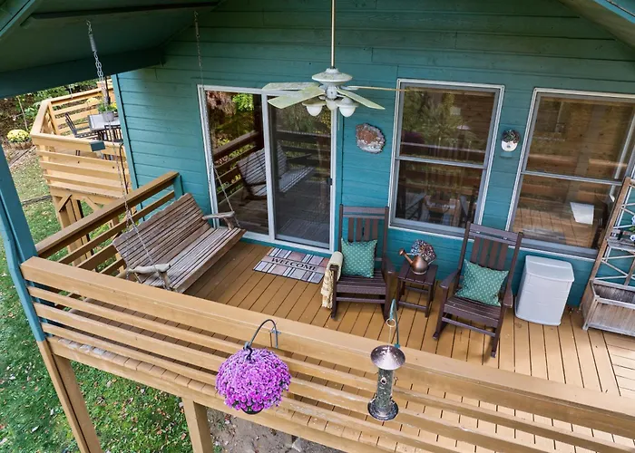 Bella Vita - Pet Friendly Cabin