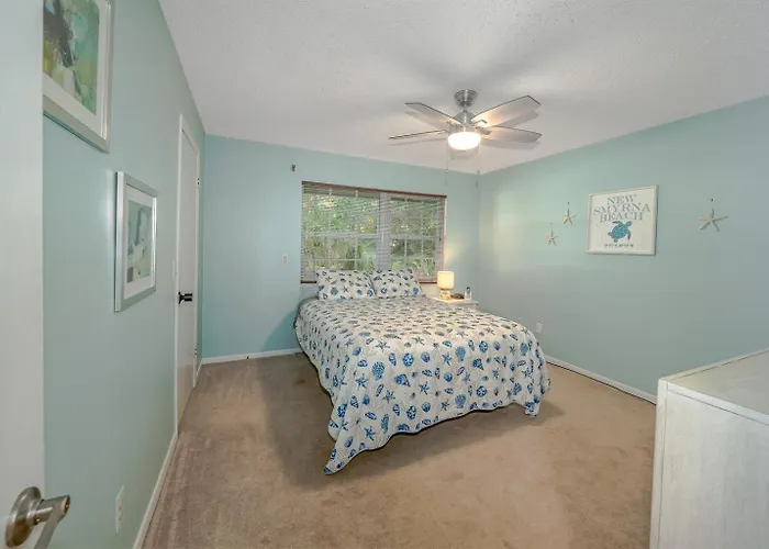 Flagler Avenue Adjacent Dog Friendly Home With Garage! Stroll To The Beach!