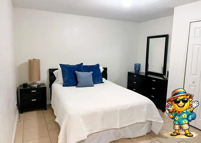 Entire Home In Dade City!