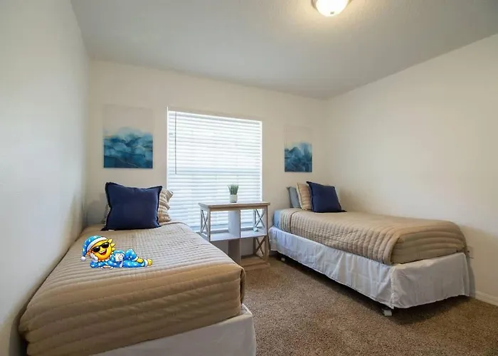 Entire Modern Home In Dade City