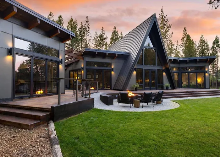Lazy River Glamp-House By Avantstay
