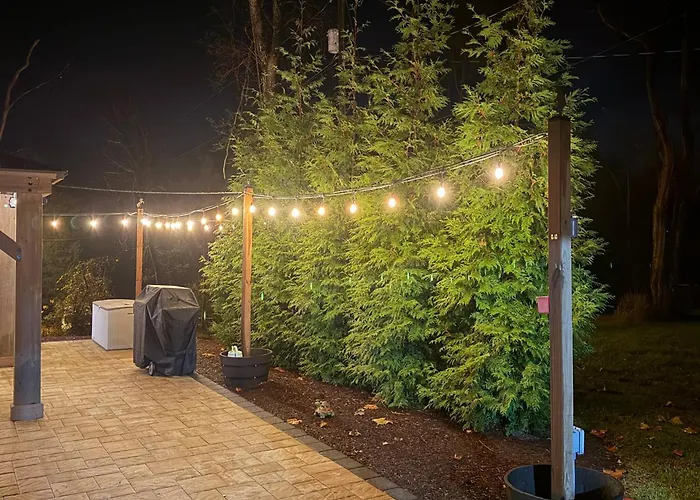 Harpers Ferry, Patio With Hot Tub & Fireplace