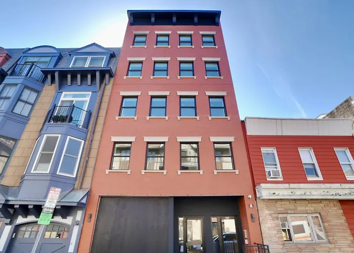 Sunny 2Br Loft • Work Relax Minutes To Nyc