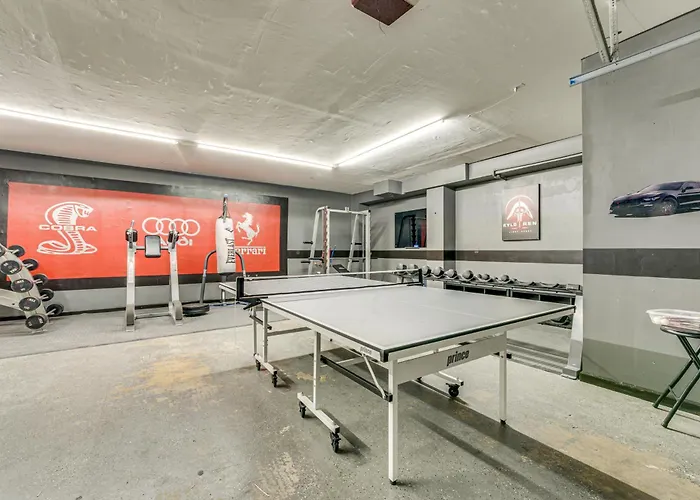Home Gym, Office + Dock! Seguin Riverfront Retreat