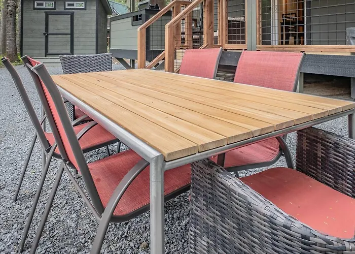 Luxe Chalet At Rainier Entrance With Hot Tub-Ac-Wifi