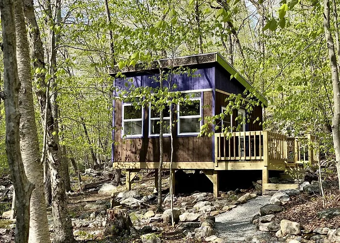 Secluded Tiny House Rental For Glamping In Norwich, Connecticut