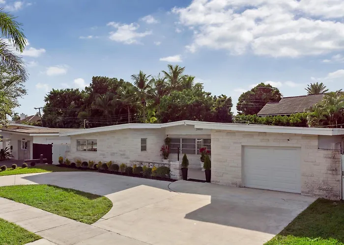 Miami Villa With Heated Pool Luxury Stay