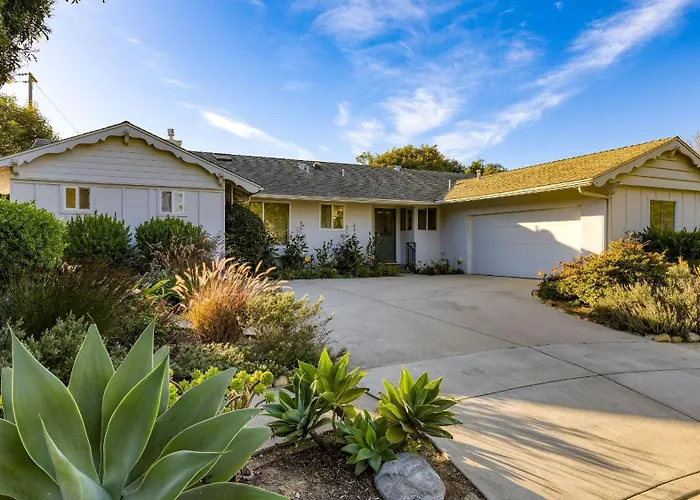 Goleta Getaway By Avantstay