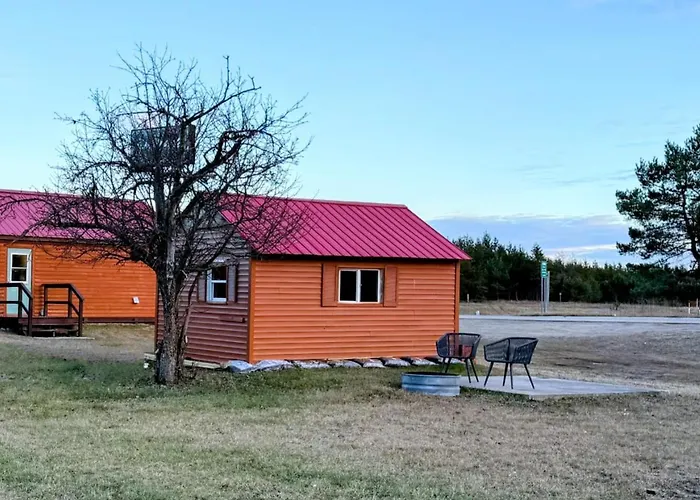 Peninsula Point Lodge