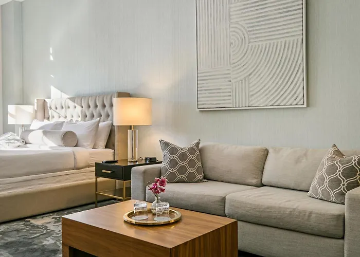Hotel Suites At Vanderbilt