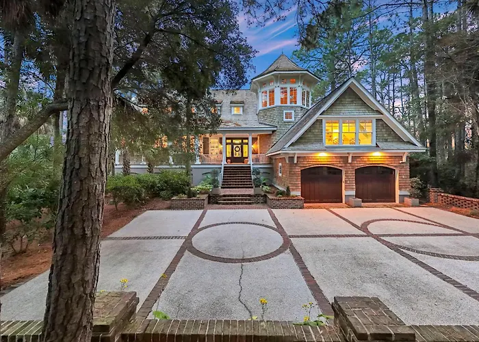 18 Blue Heron Pond Road