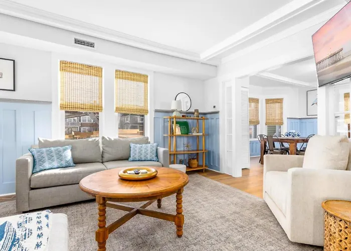5Br Plus Den - Downtown Oc - Sleeps 16
