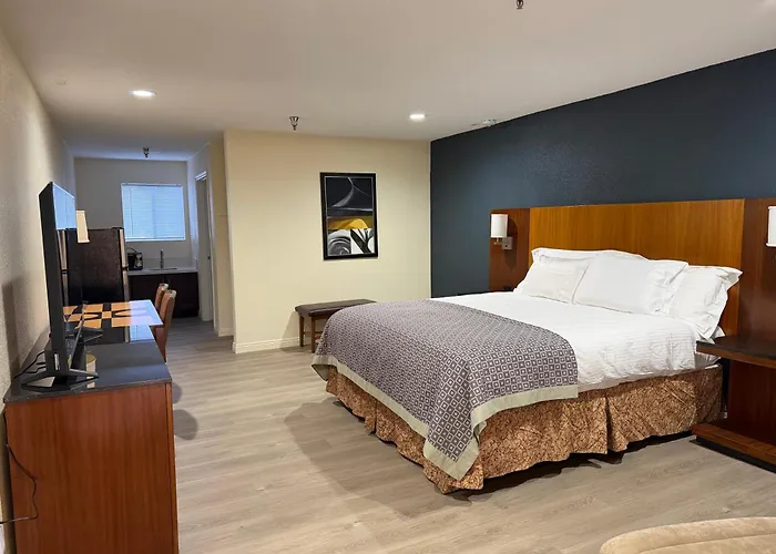 Relax Hotel And Spa