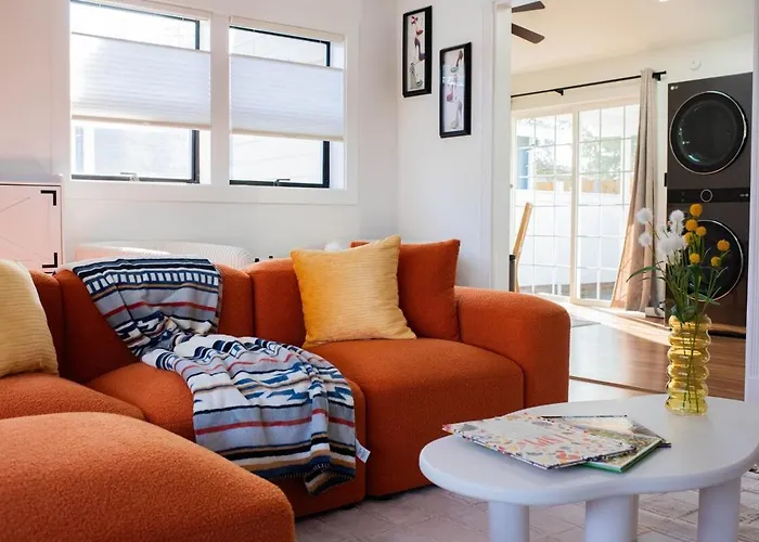 Entire House New Reno W Ac Pet Friendly Gated Back
