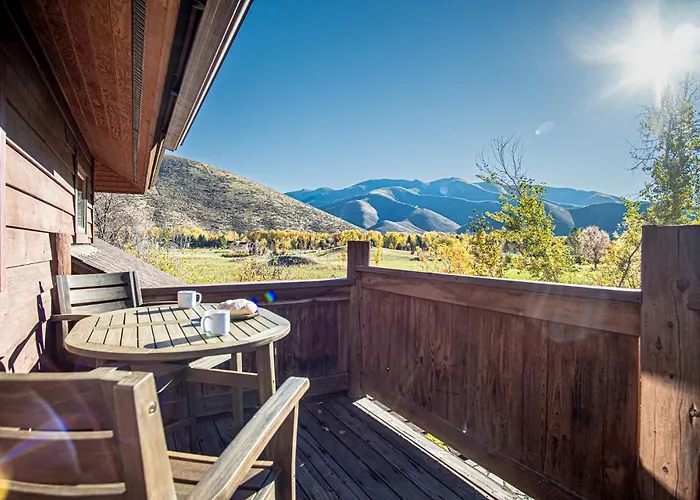 Creekside On Quigley - 3Bd Private Home On Trails + Hot Tub