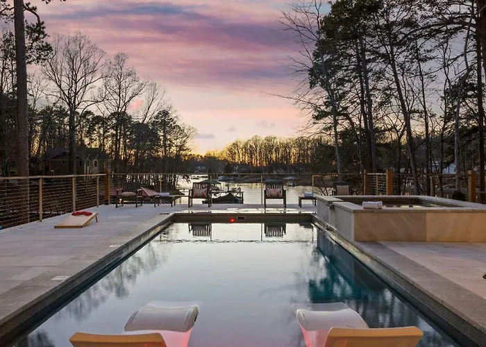 Southern Belle Estate By Avantstay