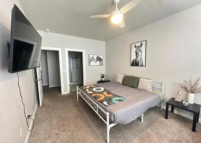 Spacious Family Townhouse