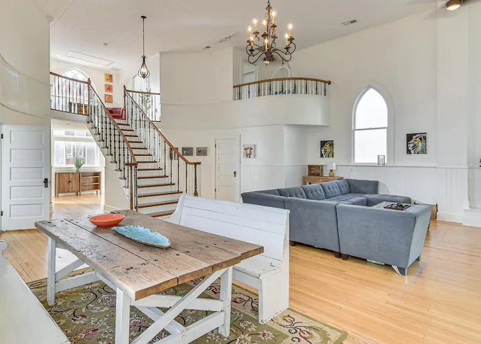 'The Sanctuary' In Historic Dtwn Staunton