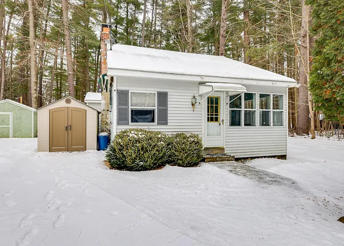 Walk To Lake George Beach: Quiet Family Retreat