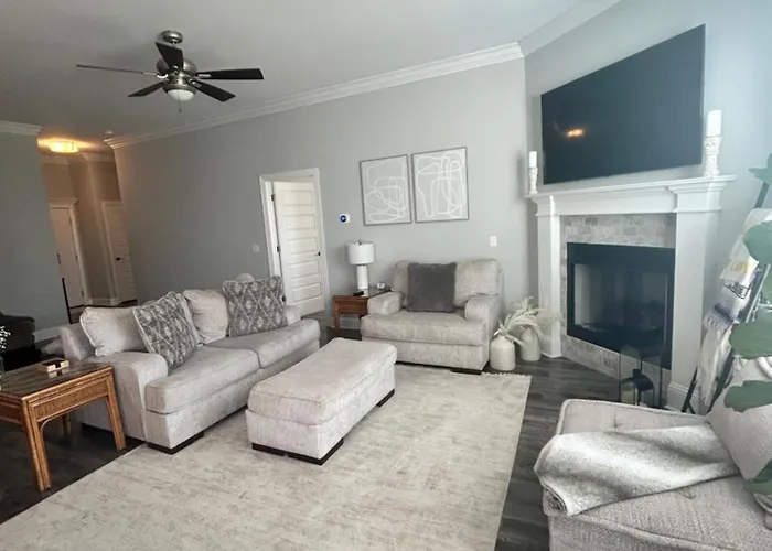 Nwa Modern Stay