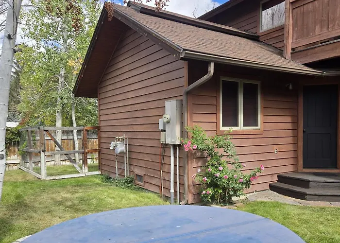 Creekside On Quigley - 3Bd Private Home On Trails + Hot Tub