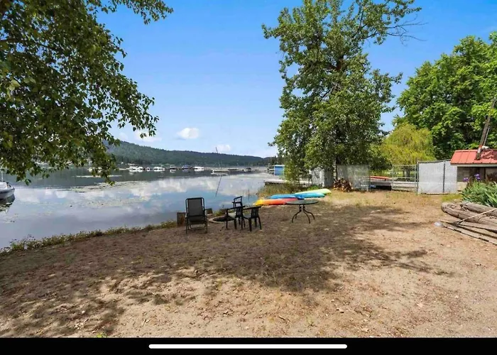 Lake Views And 90' Of Beach Access