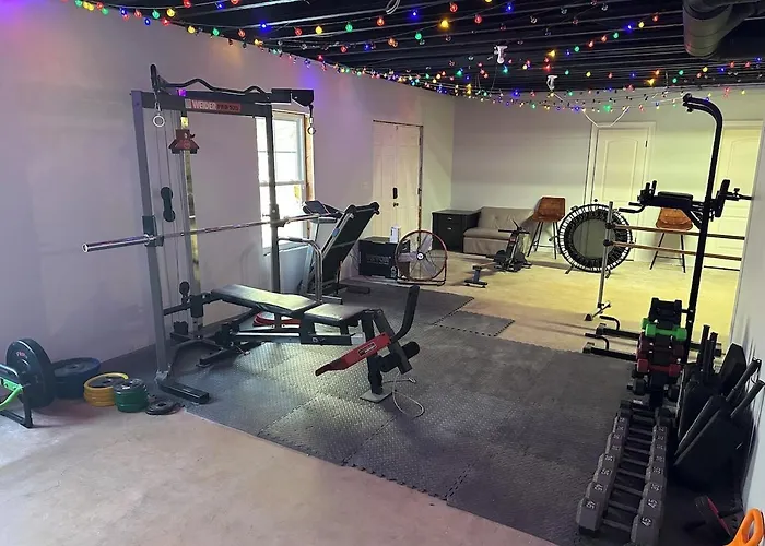 Luxury Masters Rental 5Br 4 Acre Estate Fire Pit Gym 2 Verandas