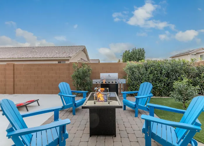 West Valley Pool Side Oasis
