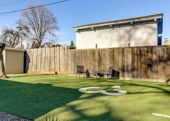 Clear Lake Living! Pet-Friendly Gem W/ Fenced Yard
