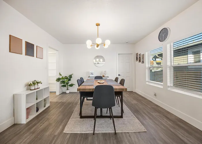 Charming Alameda Retreat Cozy 2Br With Private Yard