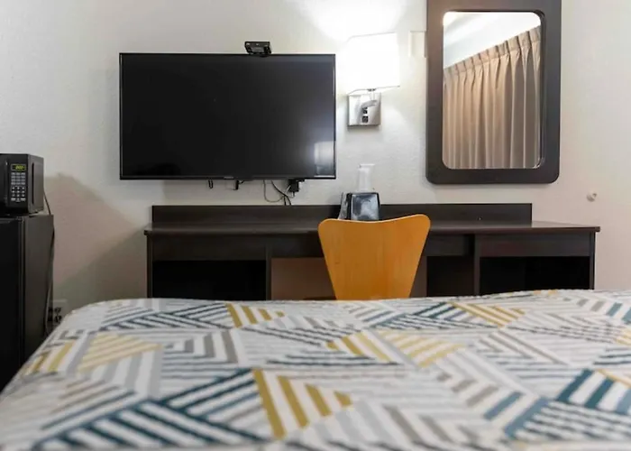 Motel 6